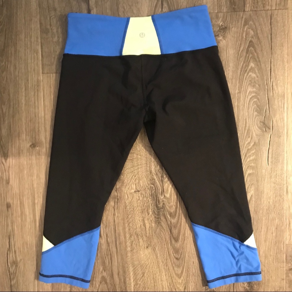 Lululemon Crops - Picture 1 of 7